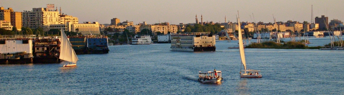 Aswan (zolakoma)  [flickr.com]  CC BY 
Informazioni sulla licenza disponibili sotto 'Prova delle fonti di immagine'