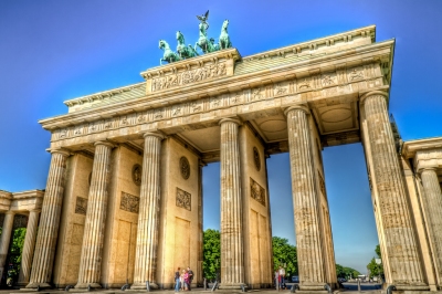 berlin :: brandenburger tor :: hdr (hjjanisch)  [flickr.com]  CC BY-ND 
Informazioni sulla licenza disponibili sotto 'Fonti di immagine'