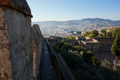 Castillo de Gibralfaro (Johannes Schwanbeck)  [flickr.com]  CC BY-SA 
Informazioni sulla licenza disponibili sotto 'Prova delle fonti di immagine'