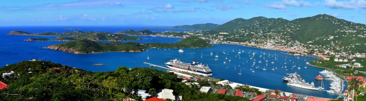 Charlotte Amalie United States Virgin Islands. Panorama. Nikon D3100. DSC_0223-0236. (Robert Pittman)  [flickr.com]  CC BY-ND 
Informazioni sulla licenza disponibili sotto 'Prova delle fonti di immagine'