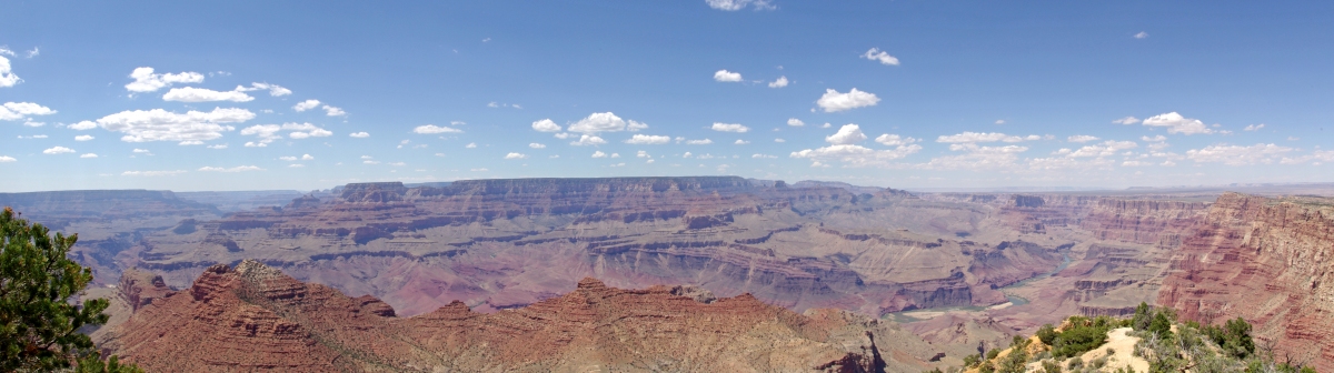 Grand Canyon Panorama (IvyMike)  [flickr.com]  CC BY 
Informazioni sulla licenza disponibili sotto 'Prova delle fonti di immagine'