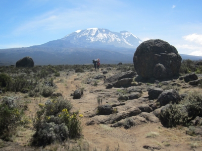 Kilimanjaro from Day 2 (michael 7601)  [flickr.com]  CC BY-ND 
Informazioni sulla licenza disponibili sotto 'Prova delle fonti di immagine'