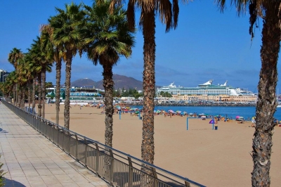 La Playa de Las Alcaravaneras Las Palmas de Gran Canaria (El Coleccionista de Instantes  Fotografía & Video)  [flickr.com]  CC BY-SA 
Informazioni sulla licenza disponibili sotto 'Prova delle fonti di immagine'