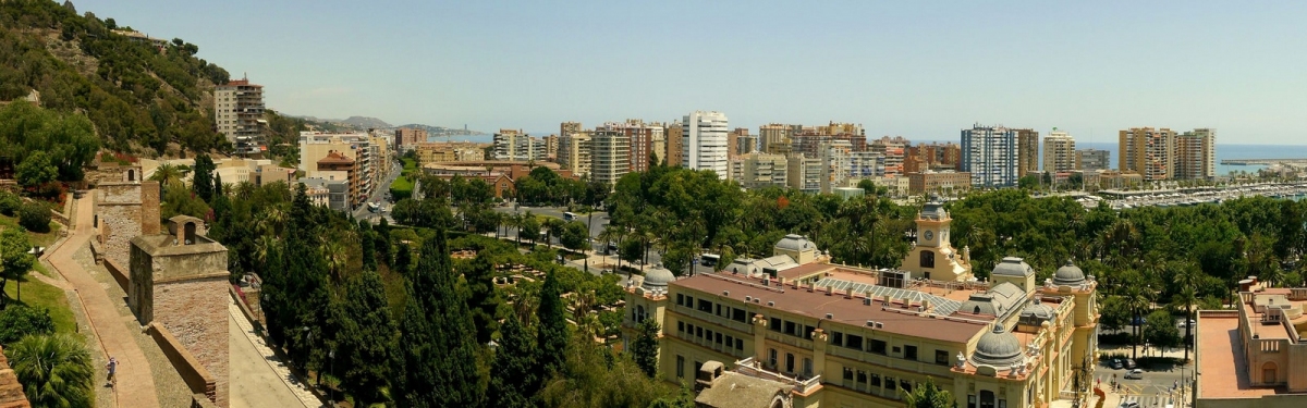 Malaga Panorama (Ronny Siegel)  [flickr.com]  CC BY 
Informazioni sulla licenza disponibili sotto 'Prova delle fonti di immagine'