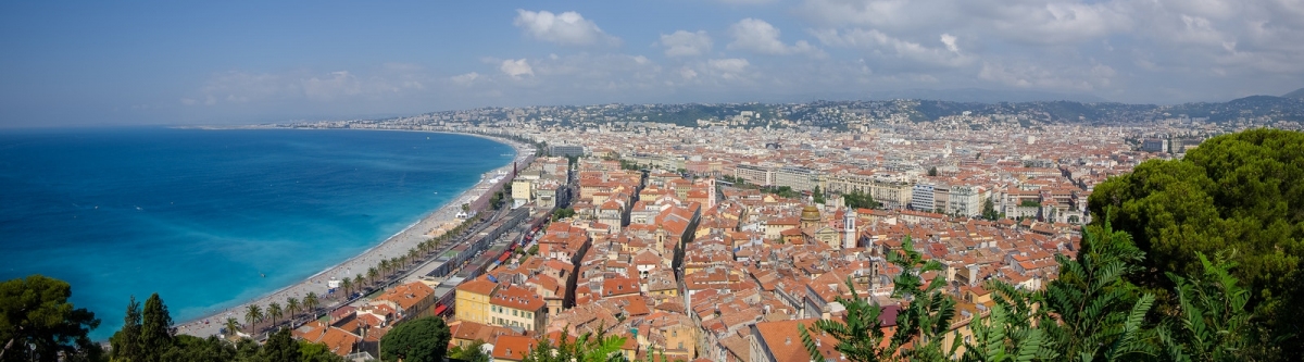 Nice, France (Kurt Bauschardt)  [flickr.com]  CC BY-SA 
Informazioni sulla licenza disponibili sotto 'Prova delle fonti di immagine'