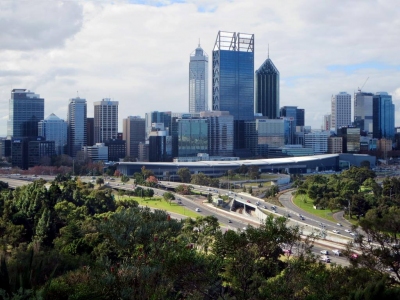 Perth Skyline (David Stanley)  [flickr.com]  CC BY 
Informazioni sulla licenza disponibili sotto 'Prova delle fonti di immagine'