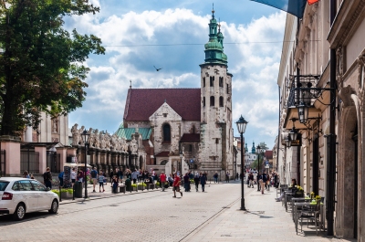 Poland - Krakow - Auschwitz - Wroclaw (Tobias Scheck)  [flickr.com]  CC BY 
Informazioni sulla licenza disponibili sotto 'Prova delle fonti di immagine'