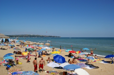 The beach in Obzor (AP4H6962 1PP) (Alexandru Panoiu)  [flickr.com]  CC BY 
Informazioni sulla licenza disponibili sotto 'Prova delle fonti di immagine'